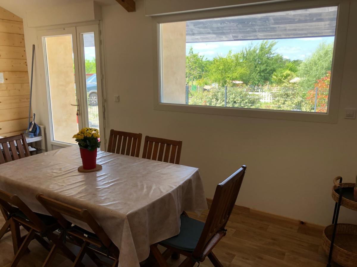La Petite Ferme De Pouillon - Parc Animalier - Aire De Loisirs Bed and Breakfast Εξωτερικό φωτογραφία