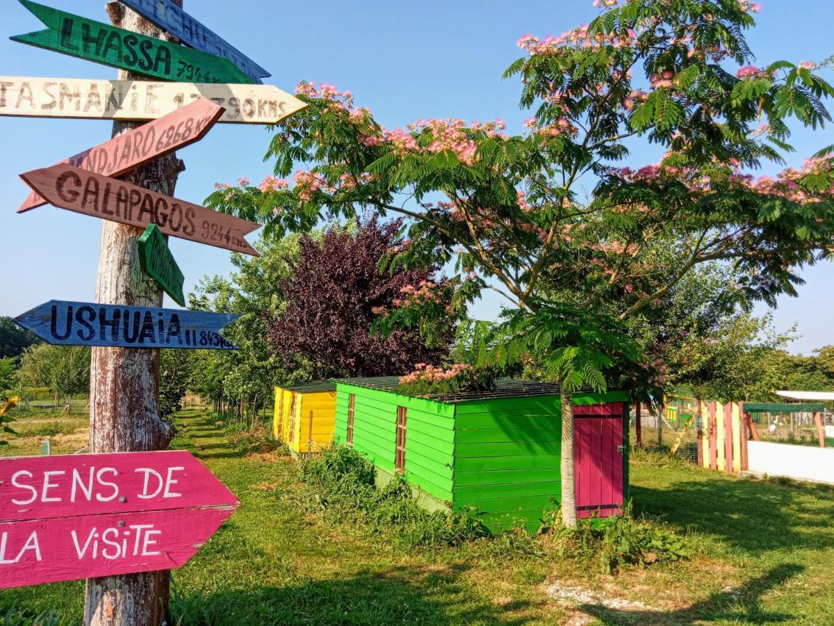 La Petite Ferme De Pouillon - Parc Animalier - Aire De Loisirs Bed and Breakfast Εξωτερικό φωτογραφία